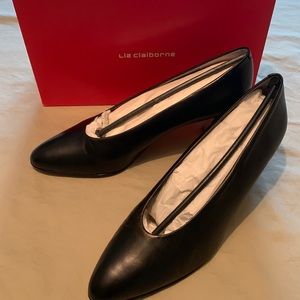 Liz, Claiborne, Belva, black calf leather heeled pumps, size 10